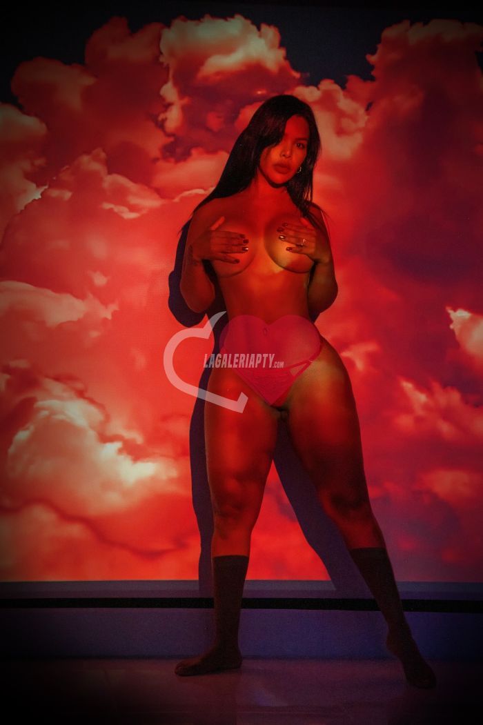 Fotografías de Karina 65379465, Escort en Panamá - 45245