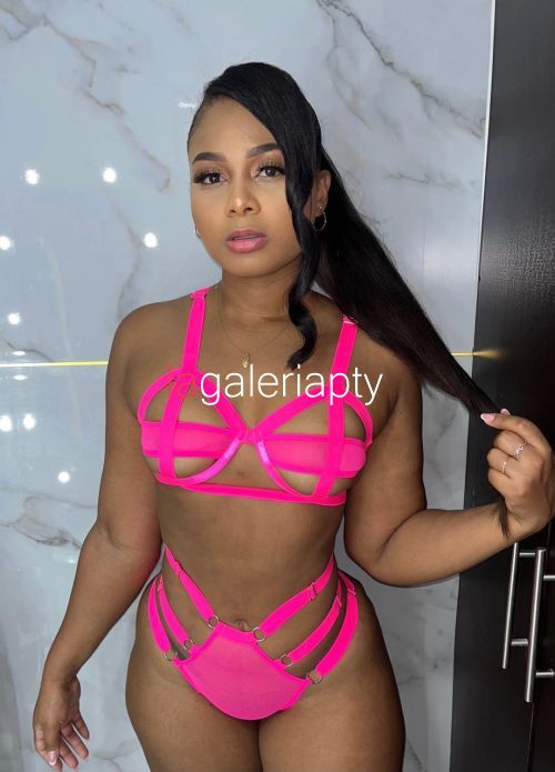 Fotografías de Naomi 63695658, Escort en Panamá - 19569
