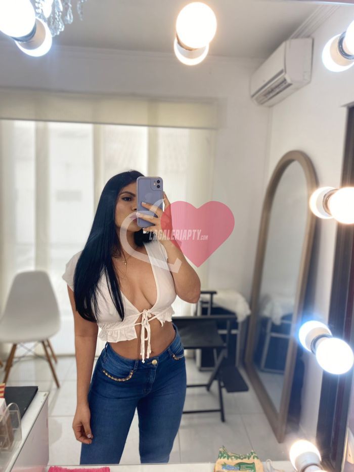 Fotografías de Alexandra  64007962, Escort en Panamá - 41905