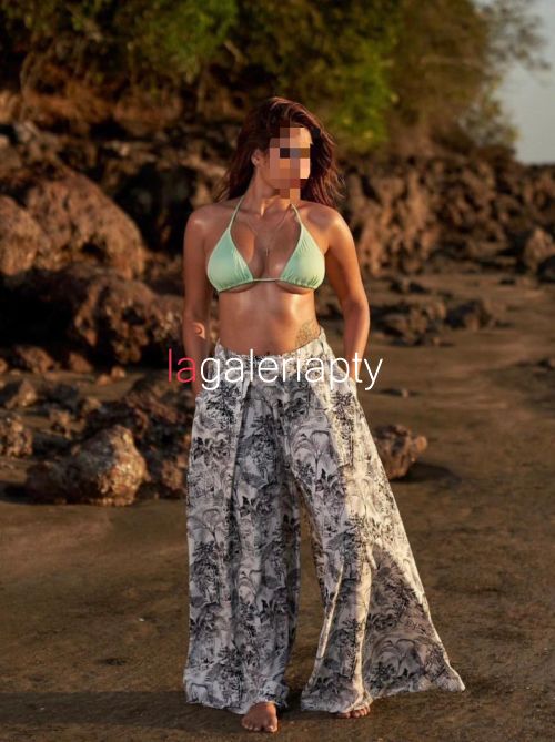 Fotografías de Sarah 64543377, Escort en Panamá - 16361