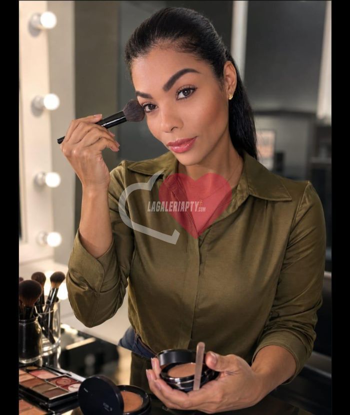 Fotografías de Elizabeth 67985792, Escort en Panamá - 42915