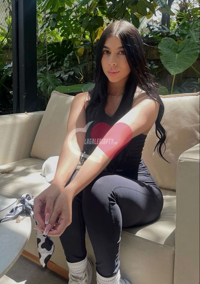 Fotografías de Sara 60923991, Escort en Panamá - 42711