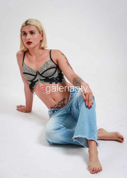 Fotografías de Celeste 64489536, Escort en Panamá - 16226