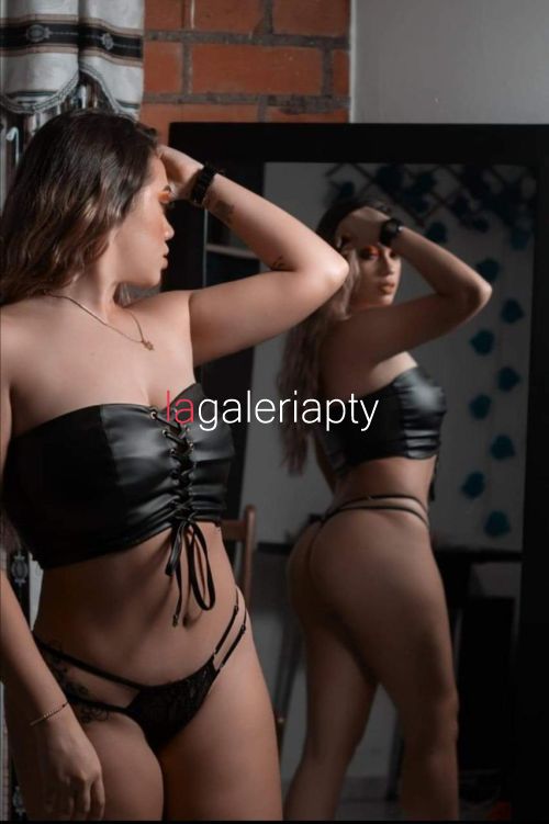 Fotografías de Daniela 61430882, Escort en Panamá - 4518