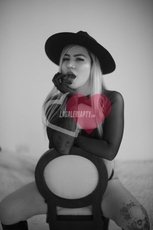 Fotografías de Mia 64696089, Escort en Panamá - 27066