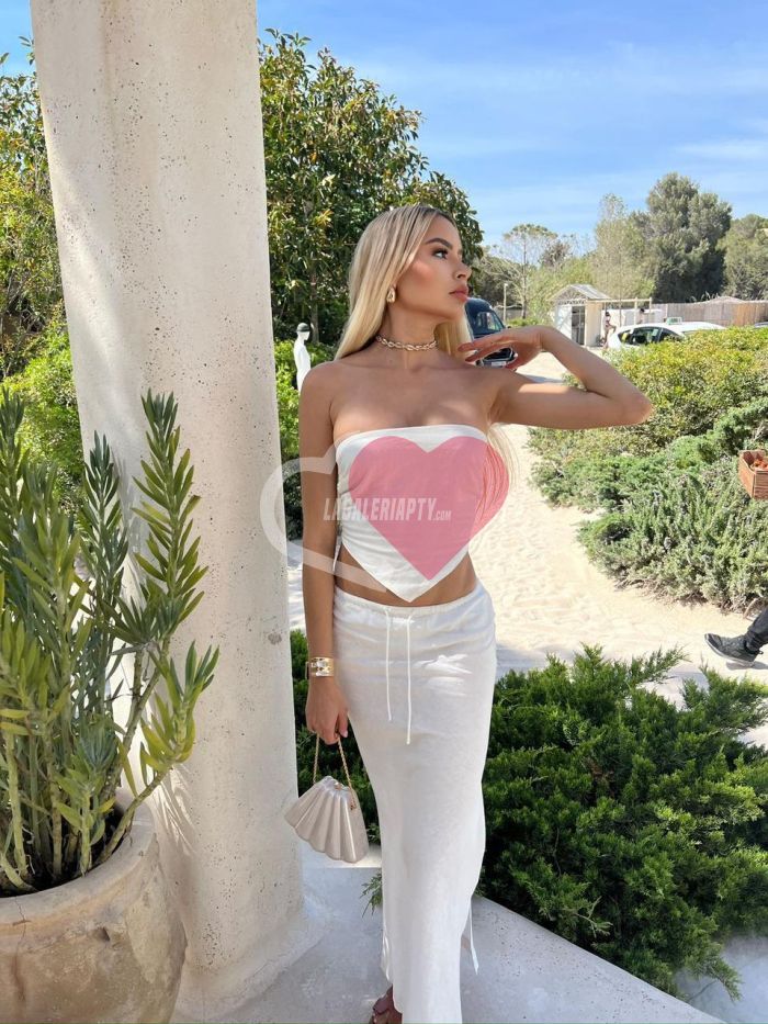 Fotografías de Victoria 68095832, Escort en Panamá - 41243