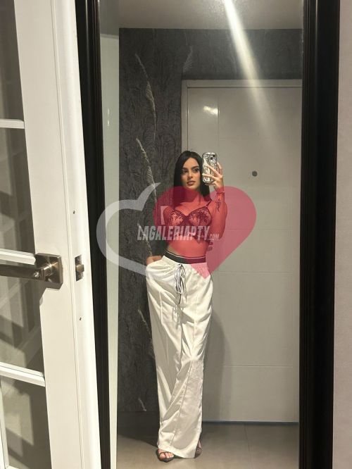 Fotografías de Sara 63831468, Escort en Panamá - 26099