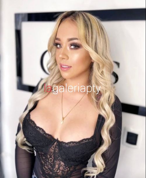 Fotografías de Nicolette 63289765, Escort en Panamá - 6431