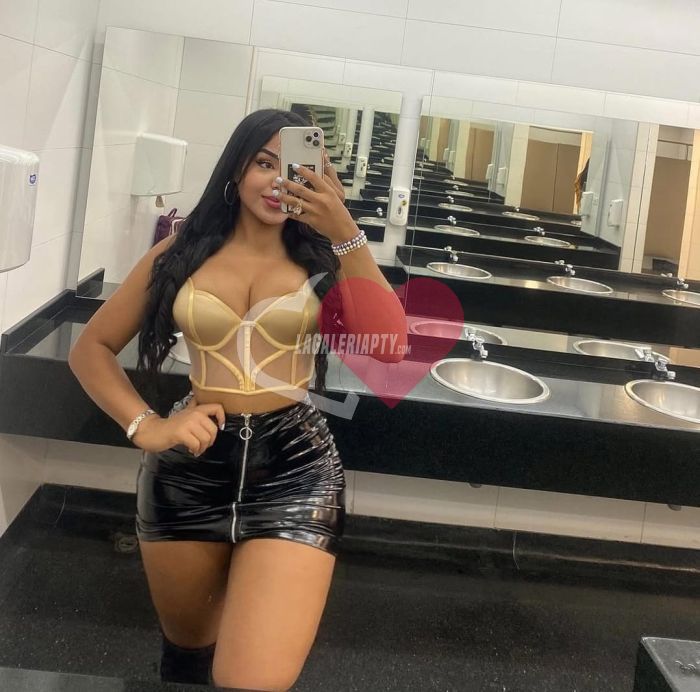 Fotografías de Adriana 67027356, Escort en Panamá - 41689